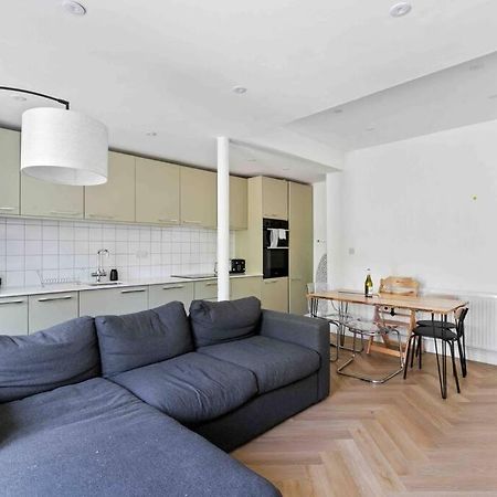 Modern 3 Bed Apartment In Tottenham London Eksteriør bilde