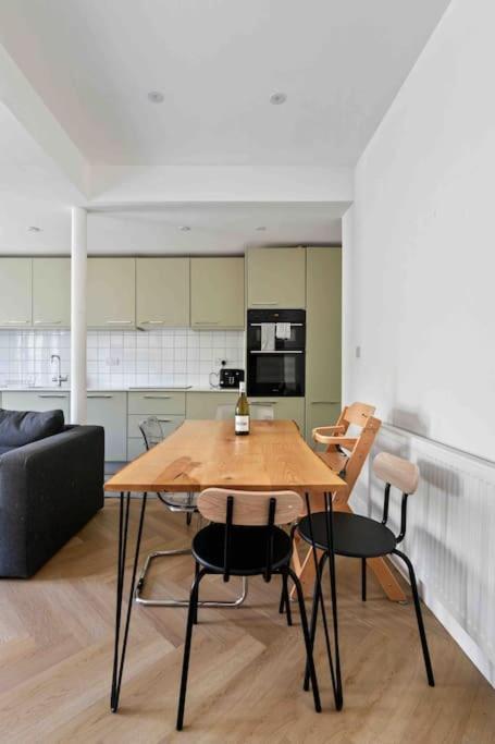 Modern 3 Bed Apartment In Tottenham London Eksteriør bilde