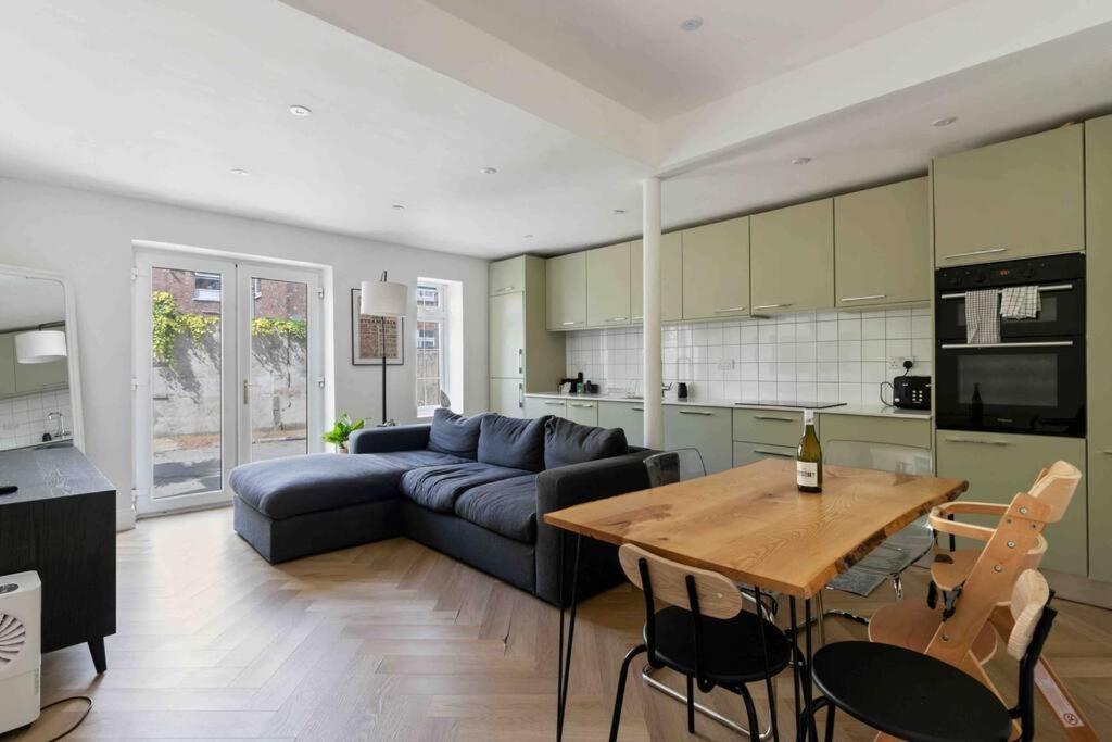 Modern 3 Bed Apartment In Tottenham London Eksteriør bilde